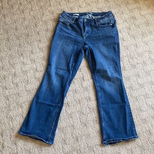 VIGOSS
Jagger Mid Rise Bootcut Jean
18W | Indigo